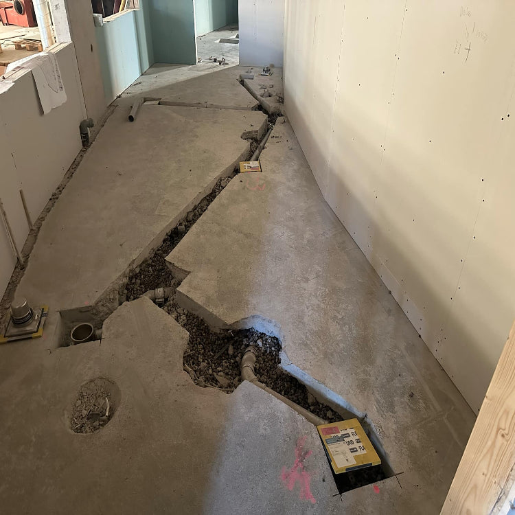 RR Syd utför kartläggning av avloppsledningar i Frösunda. Detaljerad genomgång av rörsystem för att planera framtida renovering och relining.