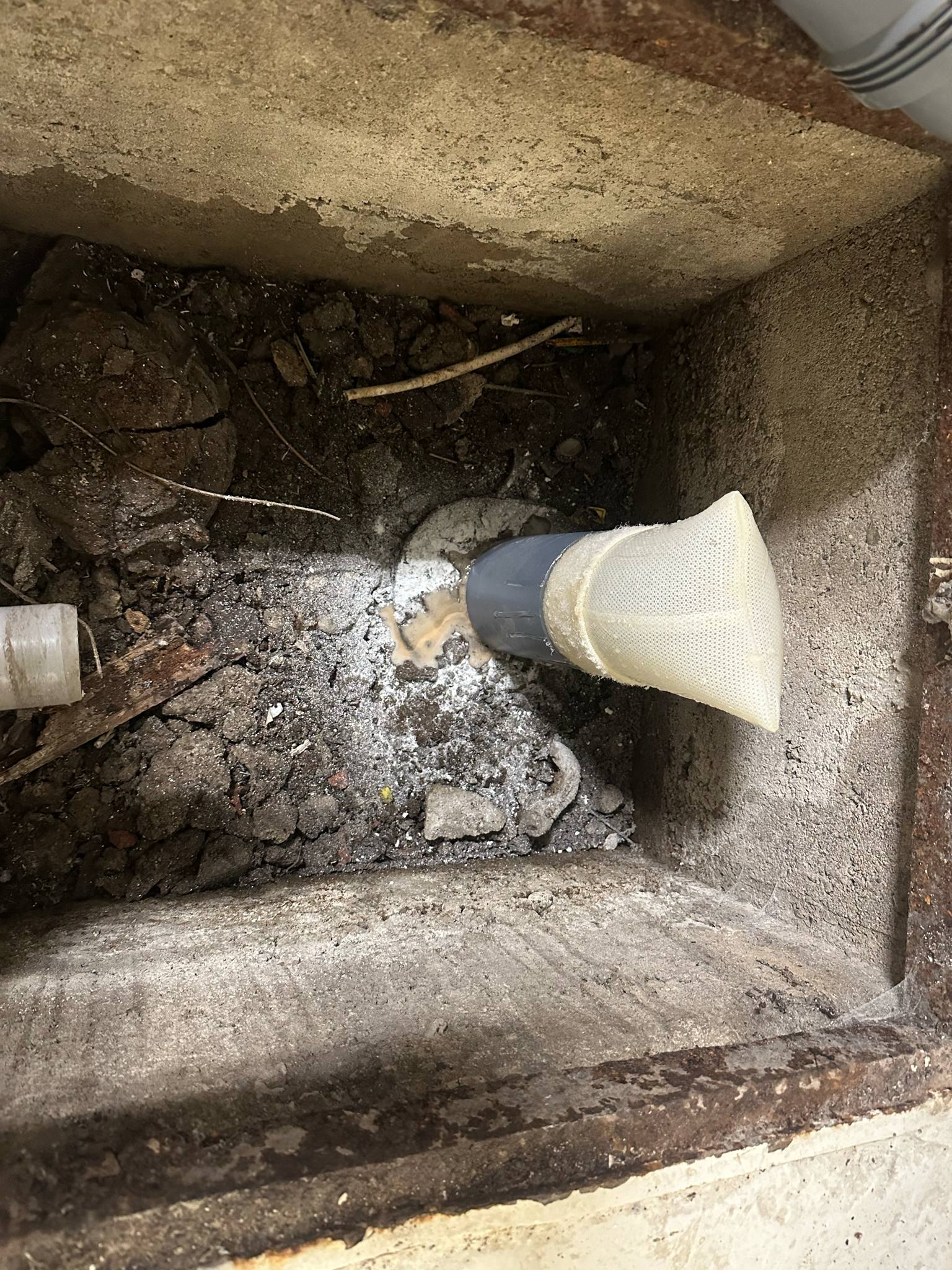RRsyd har urfört en grensättning åt en brf i stockholm